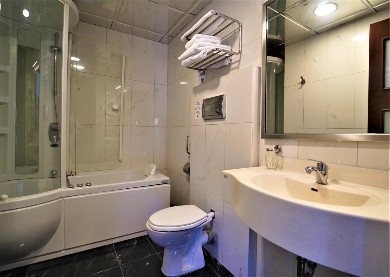 Hotel Acropol 2*